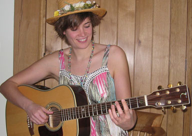 Nicola Finchwood - Acoustic Guitarist