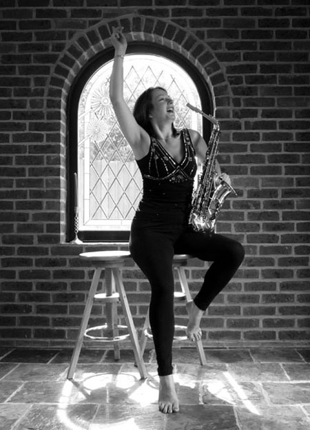 Linda Ball - Saxophonist & Clarinetist