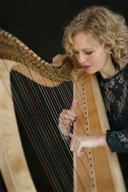 The Cornish Harpist - Harpist