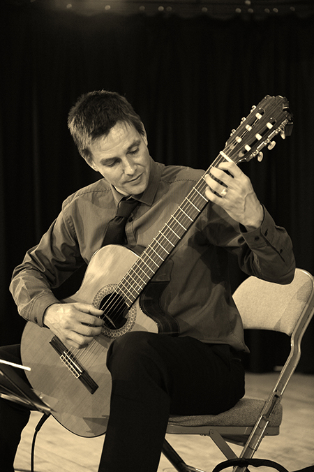 The Lancashire Wedding Guitarist - Spanish/Classical Guitarist