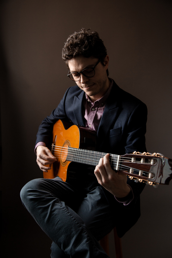 The Italian Guitarist - Solo Classical Guitarist