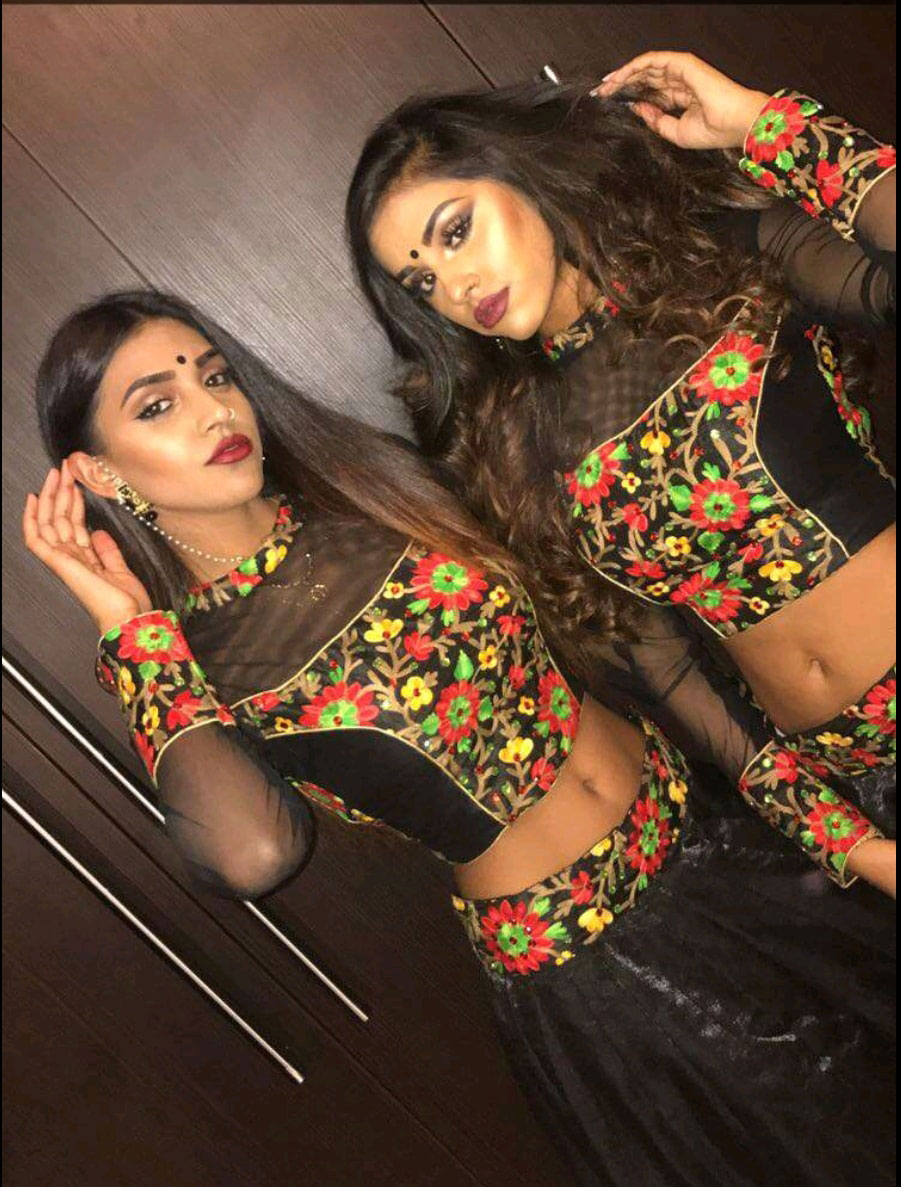 The Bollywood Sisters - Bollywood Dancers