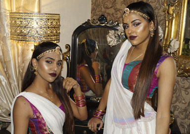 The Bollywood Sisters - Bollywood Dancers
