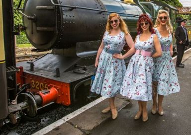 The Sugar Sisters - Vintage vocal harmony trio
