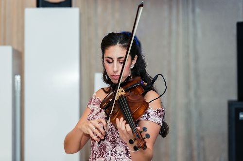 The Birmingham Bollywood Violinist - Bollywood Violinist