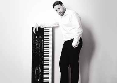The Italian Pianist & Vocalist - Pianist & Vocalist