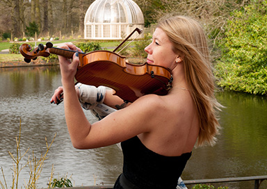 The Staffordshire Wedding Violinist - Acoustic and electric violinist