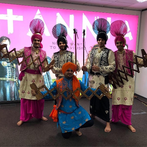 The Midlands Bhangra Dancers - Bhangra Dancers