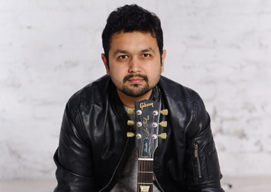 The Yorkshire Bollywood Guitarist and Singer - act/2164
