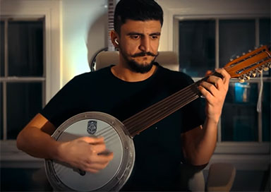 The Kurdish Musician - act/2171