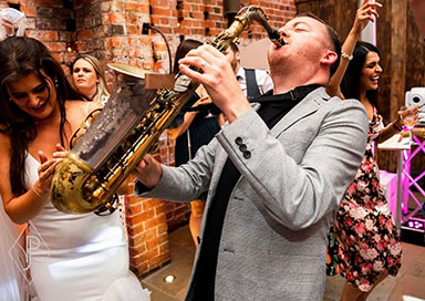 The Midlands Bollywood Sax Player - act/2309