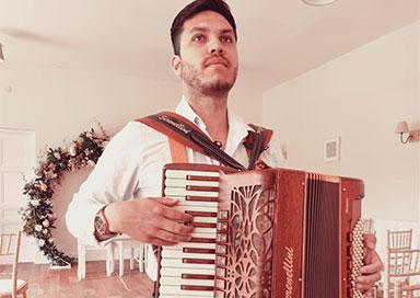 Performer
