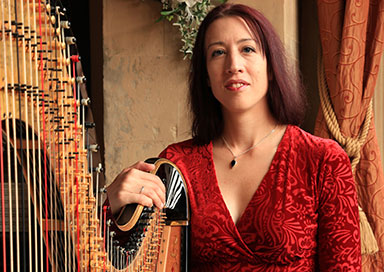 Lucy Collins - Harpist