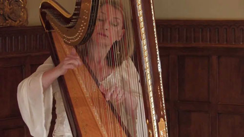 Ceri Davies - Harpist & Singer