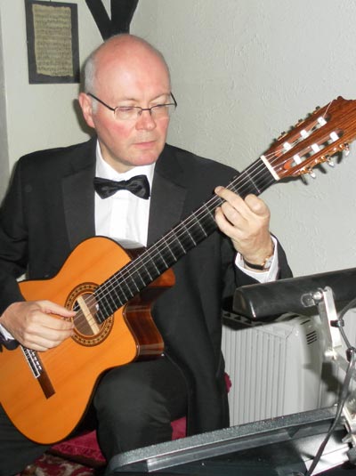 The Portsmouth Wedding Guitarist - Instrumental Guitarist