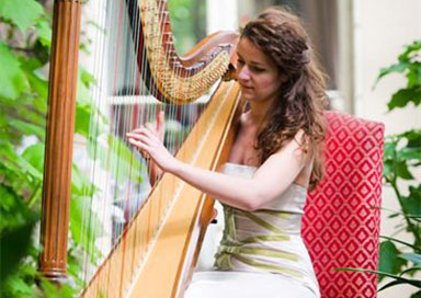 Rosa Mindler - Harpist
