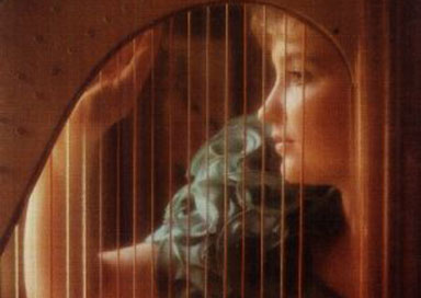 Alice Evert - Harpist