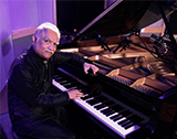 The Bollywood Piano Player - Bollywood Pianist