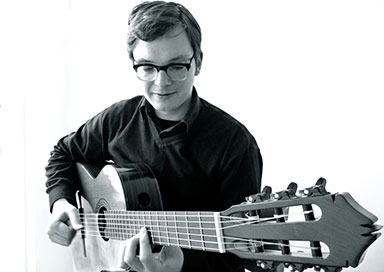 Dan White - Classical Guitarist